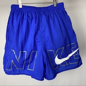 Vintage Men’s White Tag Nike Shorts M